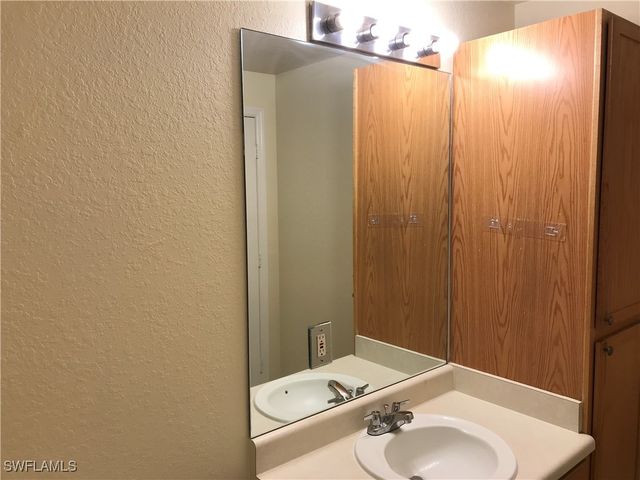 7985 Preserve CIR 1133, Naples, FL 34119