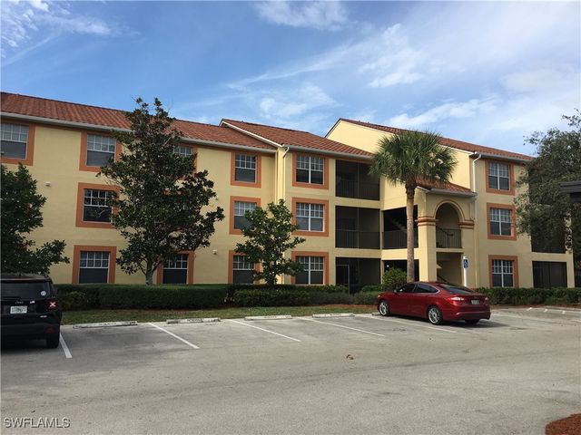 7985 Preserve CIR 1133, Naples, FL 34119