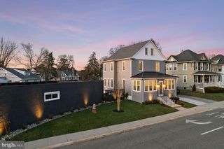 1 MAPLE AVE, Haddon Township, NJ 08108