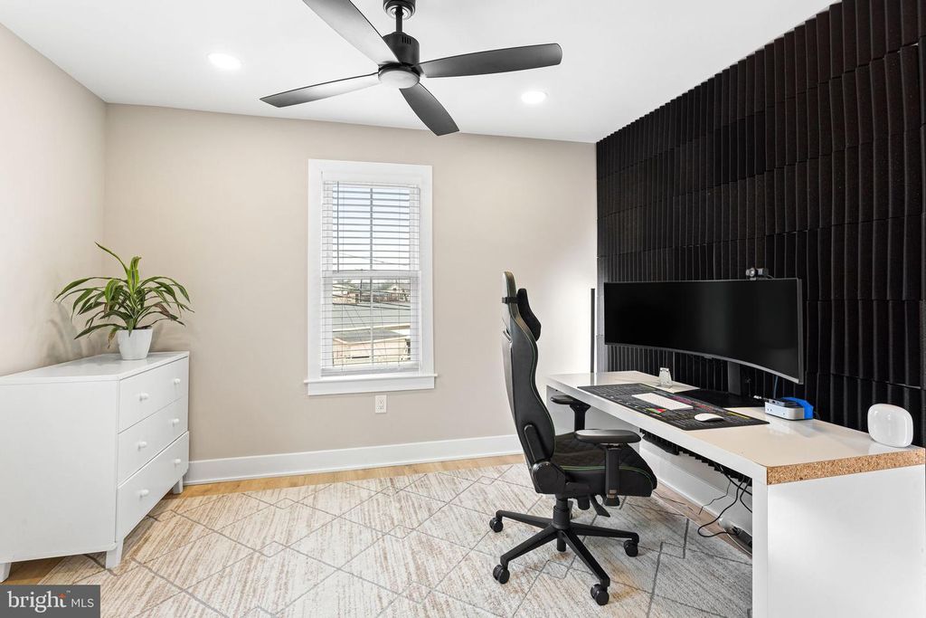 Image 30 of property listing at 1 MAPLE AVE, Haddon Township, NJ 08108