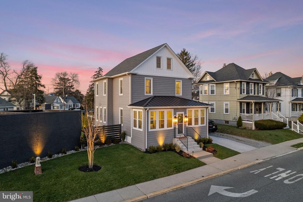 Image 39 of property listing at 1 MAPLE AVE, Haddon Township, NJ 08108