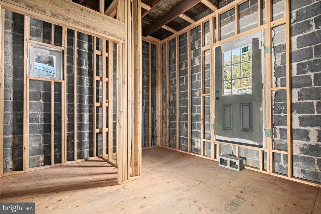 Image 44 of property listing at 1 MAPLE AVE, Haddon Township, NJ 08108