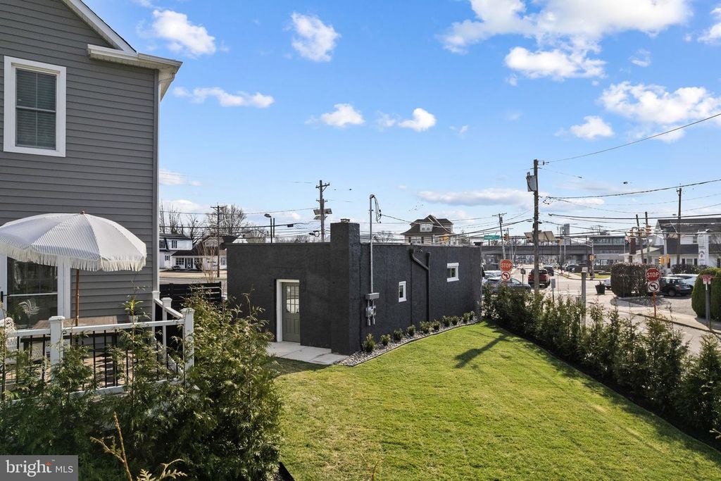 Image 59 of property listing at 1 MAPLE AVE, Haddon Township, NJ 08108