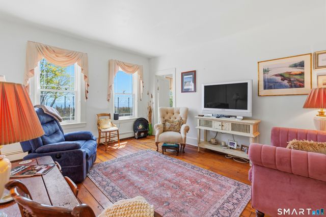 5 South Street, Stonington, CT 06378