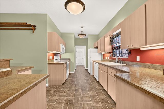 5955 NW 27TH PLACE, Ocala, FL 34482