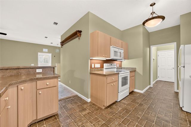 5955 NW 27TH PLACE, Ocala, FL 34482