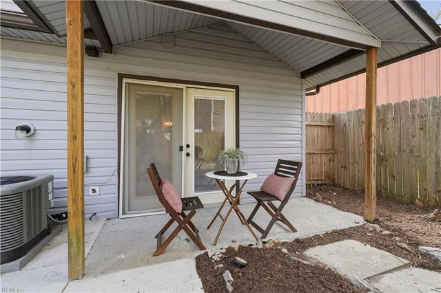 1105 Ginger Ridge CT, Virginia Beach, VA 23462