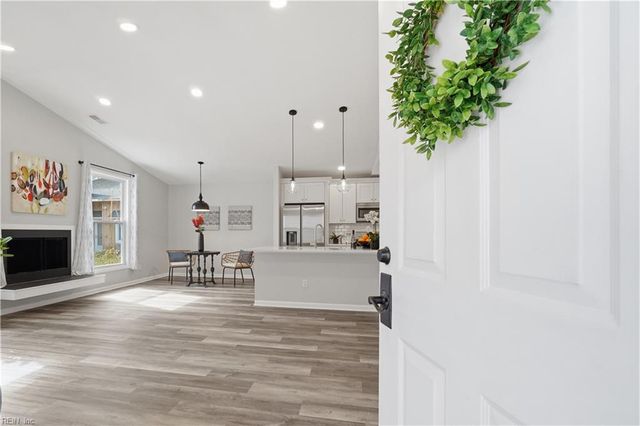 1105 Ginger Ridge CT, Virginia Beach, VA 23462