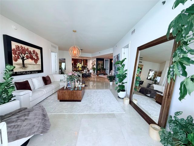 16001 Collins Ave 2203, Sunny Isles Beach, FL 33160