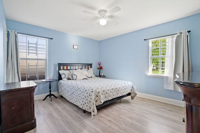 3068 Sunnyvale Street, Dallas, TX 75216