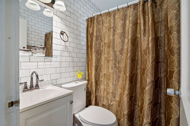 3068 Sunnyvale Street, Dallas, TX 75216