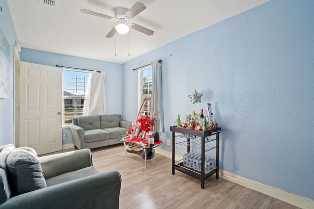 3068 Sunnyvale Street, Dallas, TX 75216