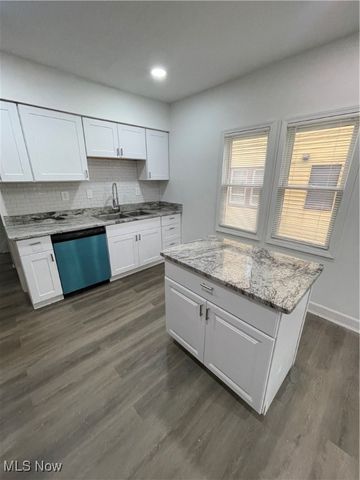 4885 E 107th Street, Garfield Heights, OH 44125