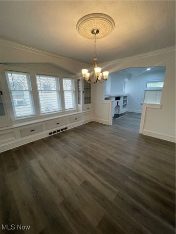 4885 E 107th Street, Garfield Heights, OH 44125