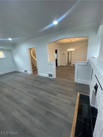 4885 E 107th Street, Garfield Heights, OH 44125