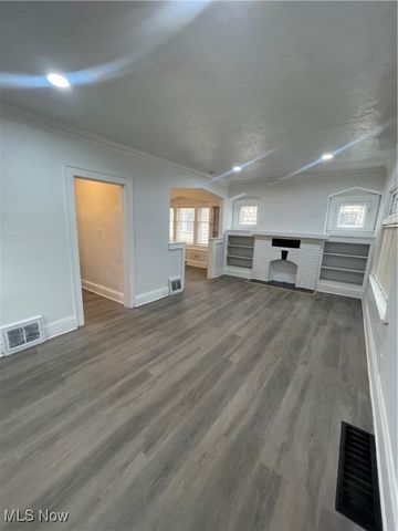 4885 E 107th Street, Garfield Heights, OH 44125