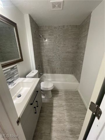 4885 E 107th Street, Garfield Heights, OH 44125