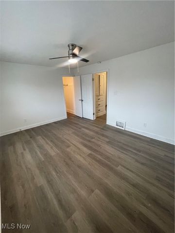 4885 E 107th Street, Garfield Heights, OH 44125