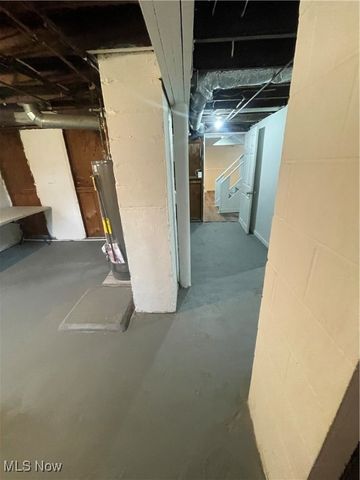 4885 E 107th Street, Garfield Heights, OH 44125