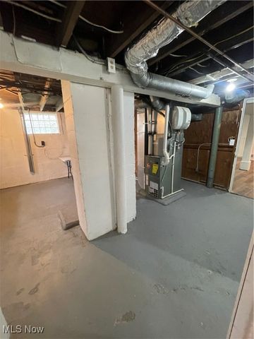 4885 E 107th Street, Garfield Heights, OH 44125