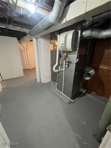 4885 E 107th Street, Garfield Heights, OH 44125