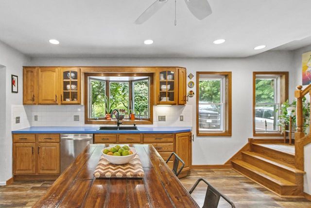 2803 N County Road M, Verona, WI 53593