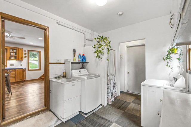 2803 N County Road M, Verona, WI 53593