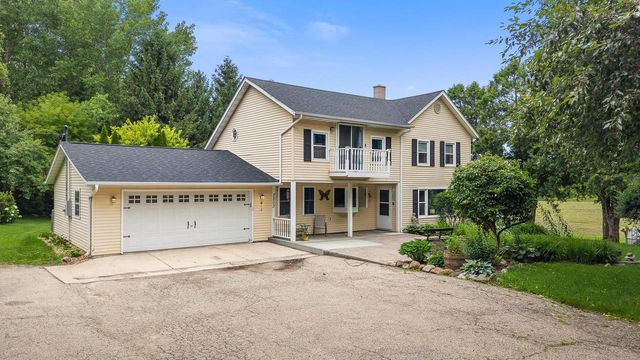 2803 N County Road M, Verona, WI 53593