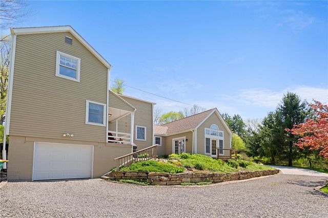 569 Dorseyville Rd, O'hara, PA 15238