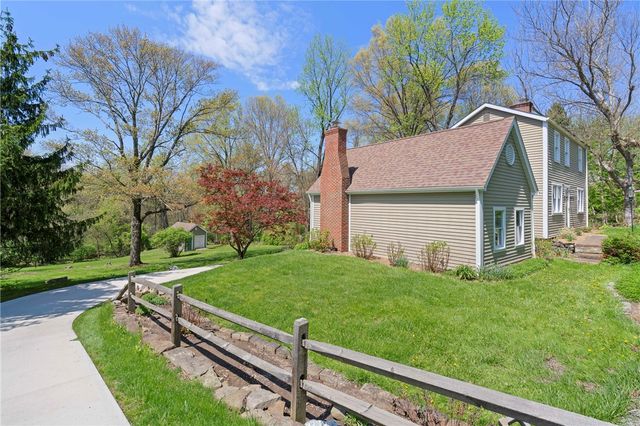 569 Dorseyville Rd, O'hara, PA 15238