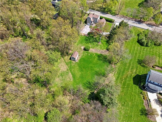 569 Dorseyville Rd, O'hara, PA 15238