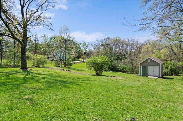 569 Dorseyville Rd, O'hara, PA 15238