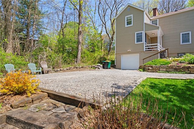 569 Dorseyville Rd, O'hara, PA 15238
