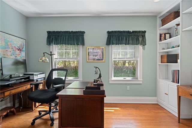 569 Dorseyville Rd, O'hara, PA 15238