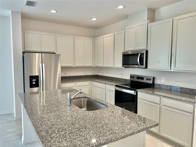 5904 ALI GRACE WAY, St Cloud, FL 34771