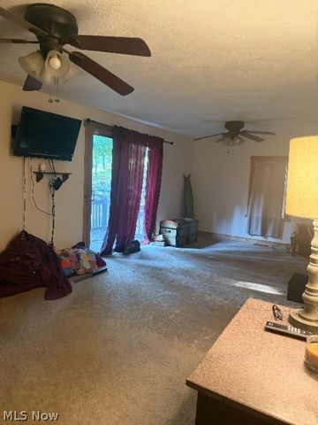 900 Dugan Road, Belpre, OH 45714