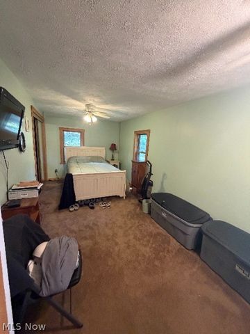 900 Dugan Road, Belpre, OH 45714