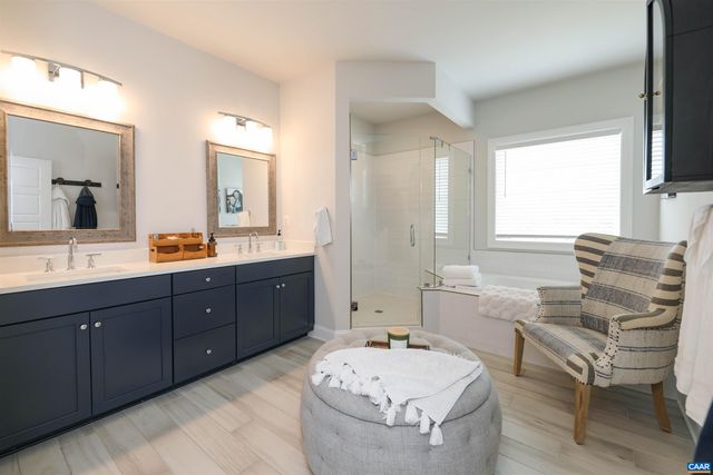 2483 FERNDOWN LN, Keswick, VA 22947