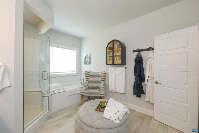 2483 FERNDOWN LN, Keswick, VA 22947