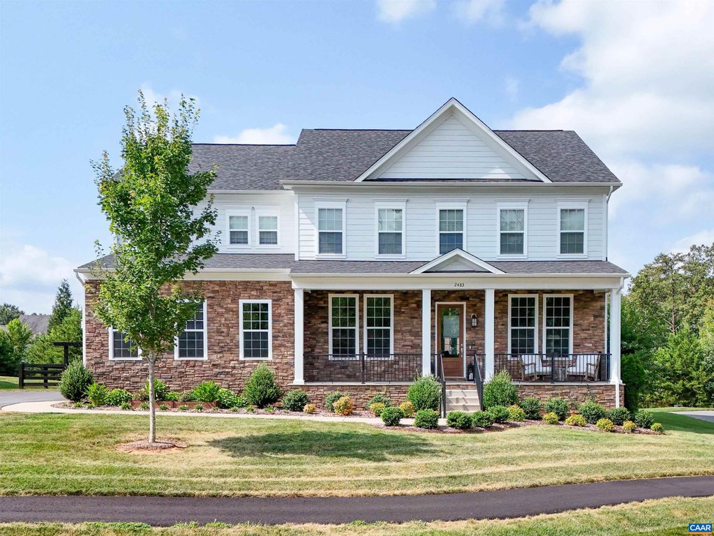 2483 FERNDOWN LN, Keswick, VA 22947