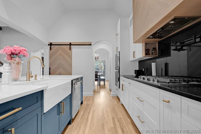 10488 S 87th East Avenue, Tulsa, OK 74133