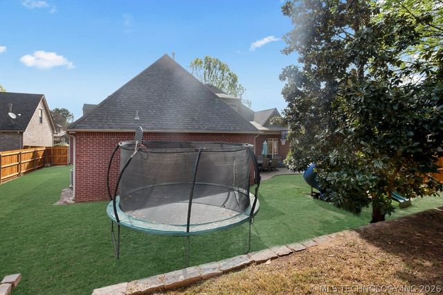 10488 S 87th East Avenue, Tulsa, OK 74133