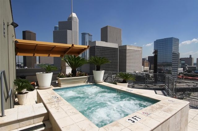 2000 Bagby Street 5403, Houston, TX 77002