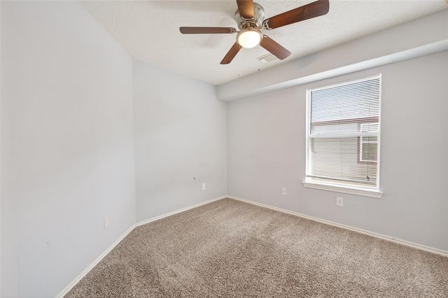 3216 Victorian Manor Lane, Houston, TX 77047