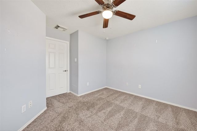 3216 Victorian Manor Lane, Houston, TX 77047