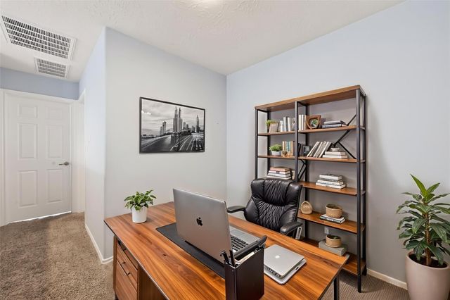 3216 Victorian Manor Lane, Houston, TX 77047