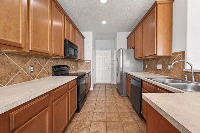 3216 Victorian Manor Lane, Houston, TX 77047