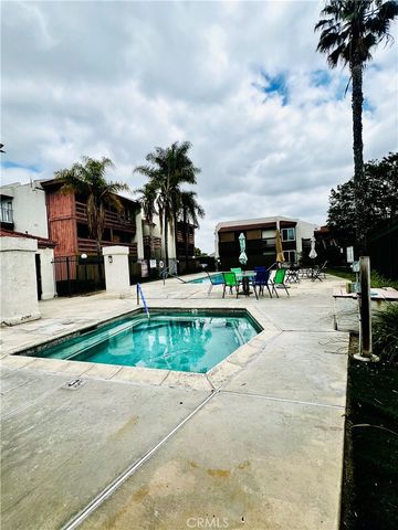 967 S Citron, Anaheim, CA 92805