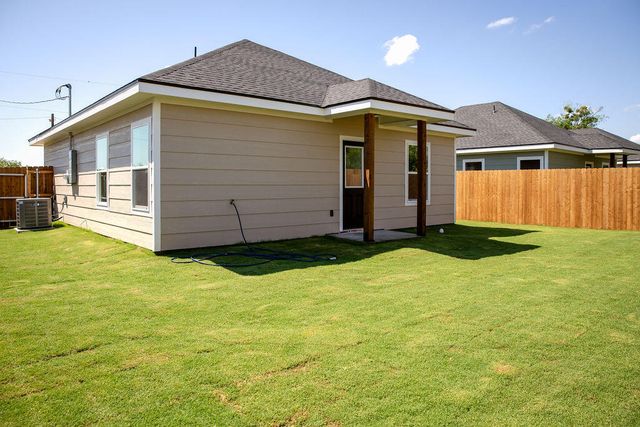 214 W 27th Street, San Angelo, TX 76903
