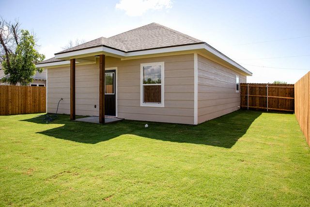 214 W 27th Street, San Angelo, TX 76903